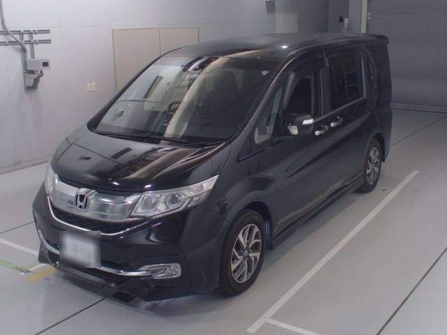 20275 HONDA STEP WAGON RP3 2017 г. (CAA Chubu)